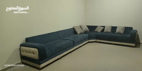  3 للذوّق الرفيع ،طقم كنايات كأنك شاريه جديد  للبيع  بحالة ممتازة ..