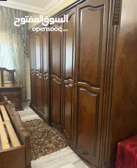  2 للبيع – غرفة نوم خشب زان فاخرة بسعر لقطة!