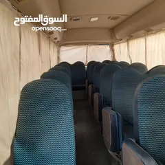  6 باص ميتسوبيشي روزا 2015 عداد  100الف تب نظافة وكاله 23 راكب +7 متحرك