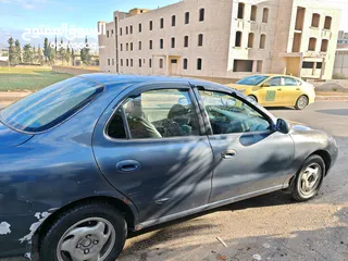  3 هيونداي افانتي 95 ممتازة للبيع