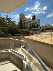  9 ثلاث غرف غير مفروشة للإيجار