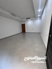  3 للايجار دور ارضي في بيان