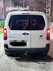  3 سيتروين برلنجو بحاله الوكاله بيع او بدل على كادي