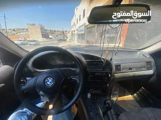  6 بي ام دبليو 318 وطواط