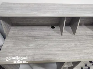  2 مكتب مع رفوف للكتب