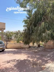  2 منزل مستقل مع مخازن تجارية للبيع والتنازل فوري