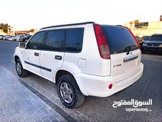  12 Nissan Xtrail AWD 2013 Gcc, Automatic