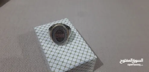  2 خواتم فضة أصلي للبيع بسعر لقطة.