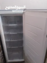  3 فريزر بحاله ممتازه وبسعر مغري  100دينار