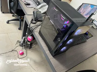  5 كمبيوتر مع شاشاتين بلبي جميع احتياجاتك و زيادة