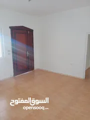  11 بيت مستقل طابقين للبيع على شارعين في الثنيه قرب جميع الخدمات  الكرك/الثنيه