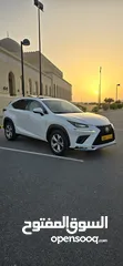  4 لكزس NX200t 2017 لؤلؤي داخل بيج