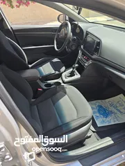  13 هونداي أفانتي Gdi 2017 فحص كامل بحالة ممتازة وارد كوريا استخدام شخصي لسيده