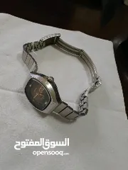  5 ساعة اورينت للبيع