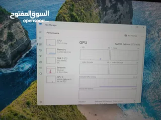  8 PC Gaming مستعمل بعض القطع جديدة