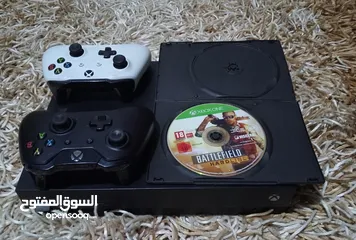  3 XBOX ONE X 1TB كالجديد