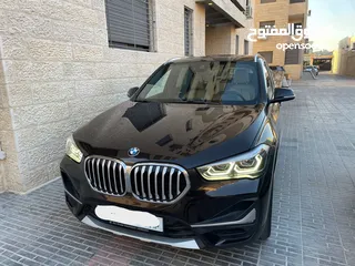 3 BMW X1 2021
