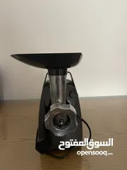  3 فرّامة لحم من ماركة Moulinex أصلية 2000W بحالة ممتازة استعمال خفيف للبيع فرامة اللحم شبه جديدة