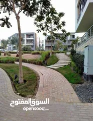  4 شقة للبيع بجوار سيتي سنتر الماظة في تاج سيتي علي طريق السويس - Taj City New Cairo