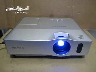  4 بروجتكر هيتاشي+ كانون ممتاز شغال 100٪  اصم بكم