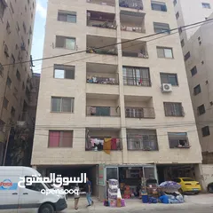  1 شقة سكنية للبيع