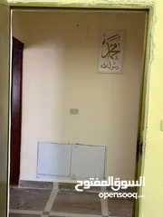  27 شقه طابقيه غير مسكونه للبيع فالكرك منطقه المرج