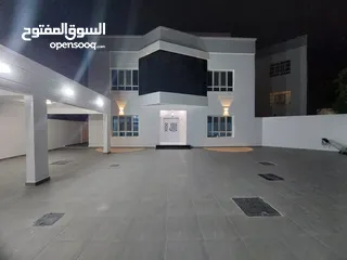  11 6 Bedrooms Villa for Sale in Al Maablilah REF:1034AR
