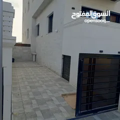  8 شقق للبيع في الحي الشرقي تشطيب سوبر ديلوكس