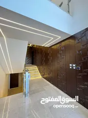  14 شقة ارضية 220م في ديرغبار حجار النوابلسة باطلالة بانوراما على عبدون بتشطيب فندقي