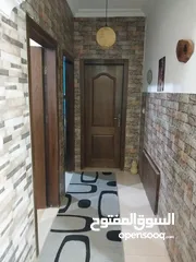  5 شقة فارغة للبيع في منطقة شفا بدران الكوم