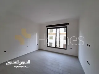  7 شقة طابق ثاني للبيع في عبدون بمساحة بناء 260م