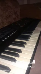  6 جهاز اورج ROLAND E40 للبيع