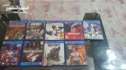  5 PlayStation 4 (2 Controllers + 4 games)