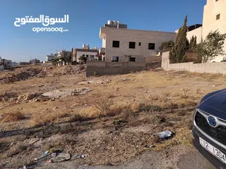 1 قطعة ارض للبيع حوض عيون الذيب تقع بين فلل و مستوية من المالك قربيه من مسجد الصرفند