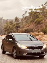  4 كيا K3  مواصفات كورية بحالة جيدة