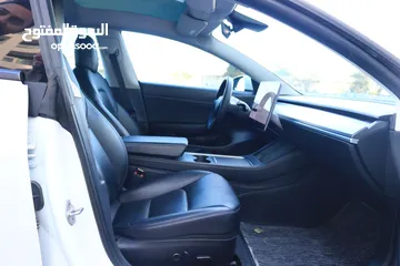  10 تيسلا 3 موديل 2021 لون ابيض لؤلؤي