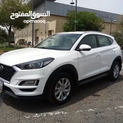  1 هيونداي توسان 2020 ماكينة 2400cc بحالة الوكالة،  صبغ الوكالة عداد 118الف كم قمة في النظافة