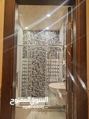  20 شقة من افخم ما يكون للبيع