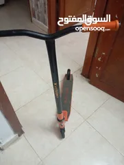  1 سكوتر CHARGER X حديد شبه جديد وقوي جدا   يتحمل لحد 120 كيلو   بسعر حرق المعني يتواصل  6/14