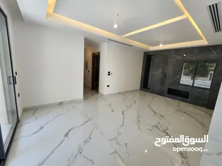  8 شقة فارغة للبيع في منطقة الدوار الرابع ( عدد 4 )- ref:14599