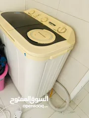  1 GEEPAS washing machine and dryer