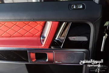  12 Mercedes G500 2024 Amg kit Night Package   السيارة وارد و كفالة الشركة و قطعت مسافة 2,000 كيلو