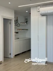  10 مكتب مميز جدا للايجار فوق مصرف الصفا الطابق الثامن فوق مركز النور للعيون مباشرة