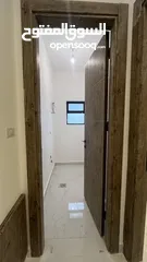  16 شقة طابق ثالث مع روف رائعة 190 م في ربوة عبدون