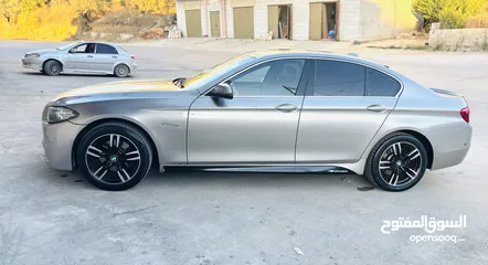  11 BMW520i f10 سيارة  للبيع  موديل 2014 بسبب التبديل
