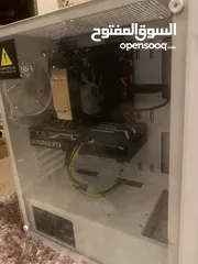  8 Pc gaming مع شاشه و و و سماعه