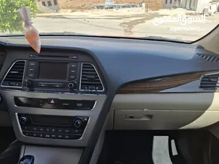  8 سوناتا limited 2016 للبيع لون خمري