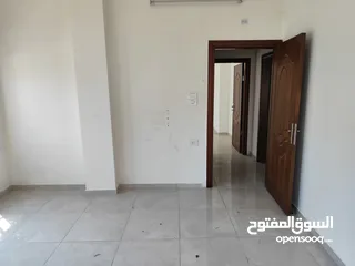  2 تأجير شقة غير مفروشة