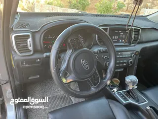  4 كيا سبورتاج 2016بحاله ممتازه