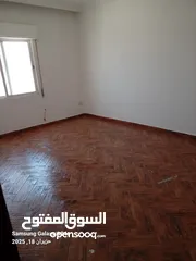  3 شقه فارغه للبيع طابق تسويه اول السعر قابل للتفاوض